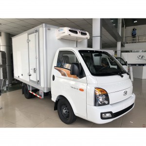 XE TẢI HYUNDAI PORTER H150 THÙNG ĐÔNG LẠNH 1.5T