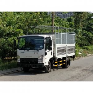 ISUZU QKR QMR 210- 1T9 , 2T3